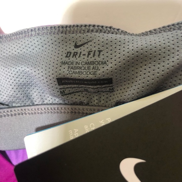 🎉Host Pick🎉Nike Women’s Tennis Tank - Picture 4 of 8